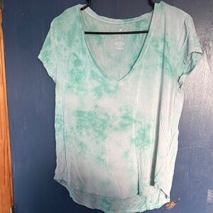 American Eagle Outfitters Mint Tie-Dye V-Neck Tee
